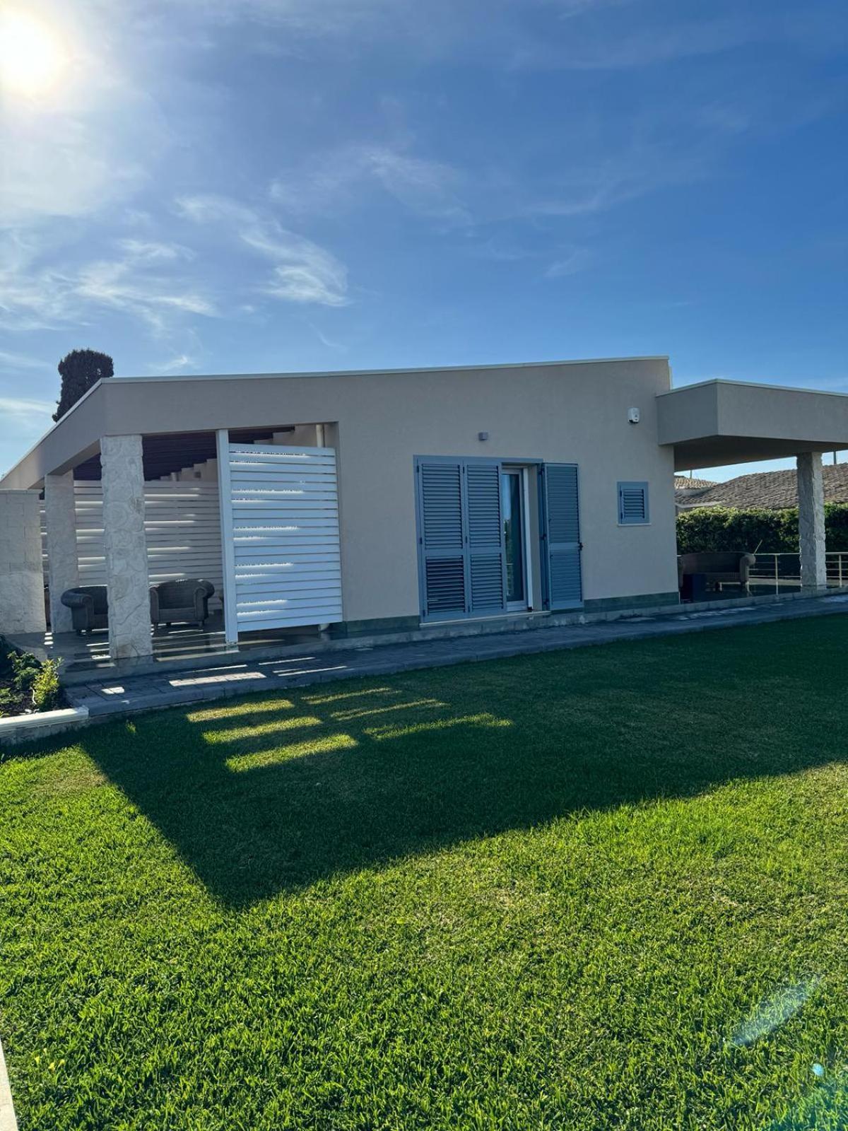 Cava Del Sol Villa เอากุสตา ภายนอก รูปภาพ