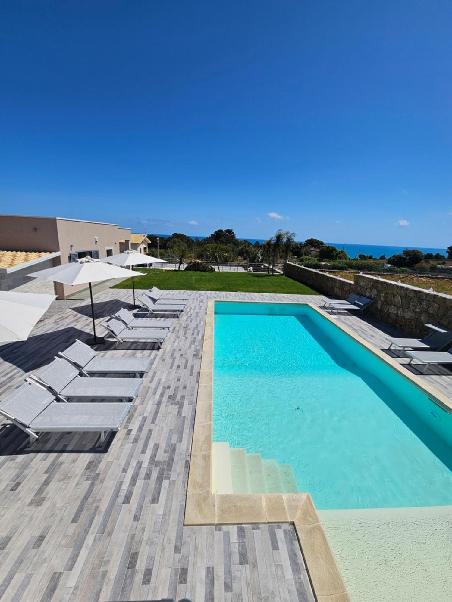 Cava Del Sol Villa เอากุสตา ภายนอก รูปภาพ